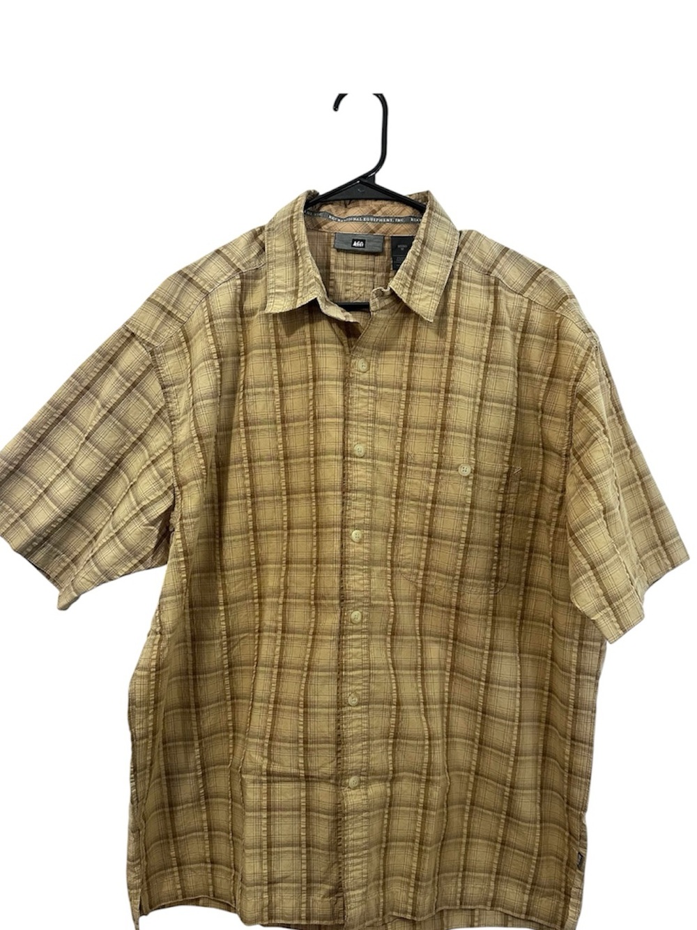 REI Men’s Button Up Shirt